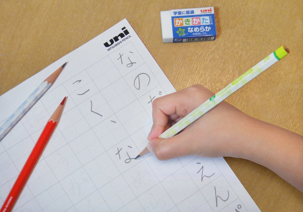 Amazon | 三菱鉛筆 色鉛筆 884級 赤 2本入 10パック K884ST2P | 鉛筆